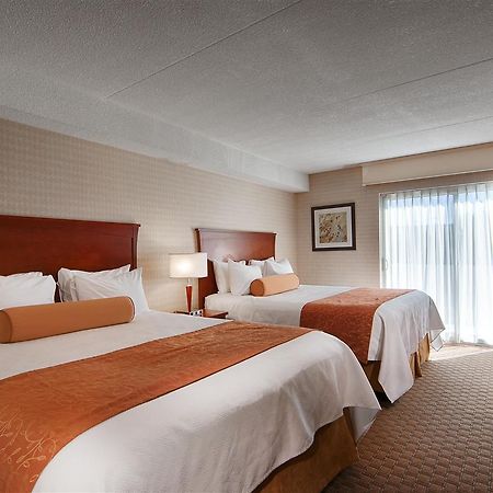 Quality Inn Кичънър Екстериор снимка