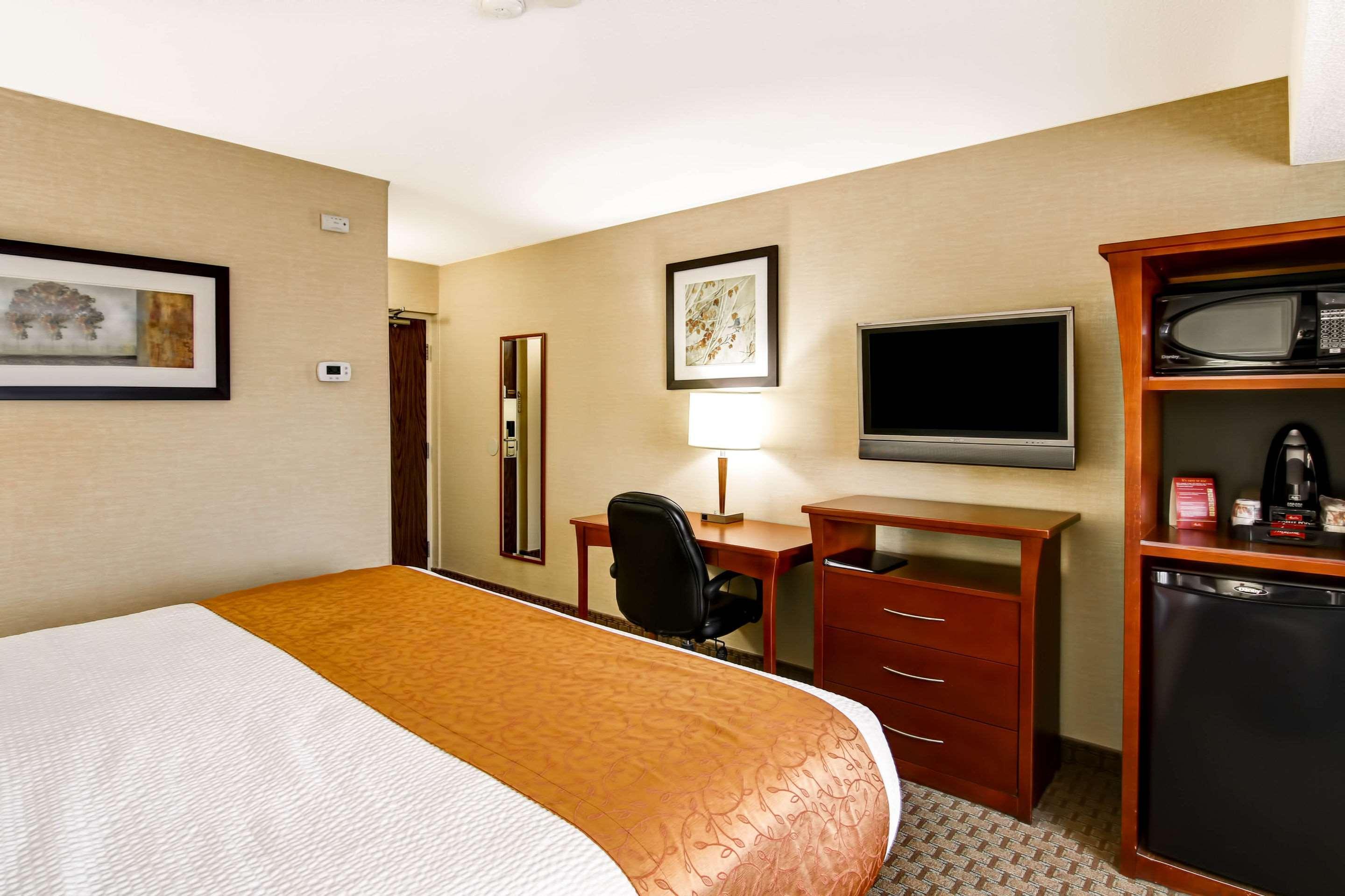 Quality Inn Кичънър Екстериор снимка