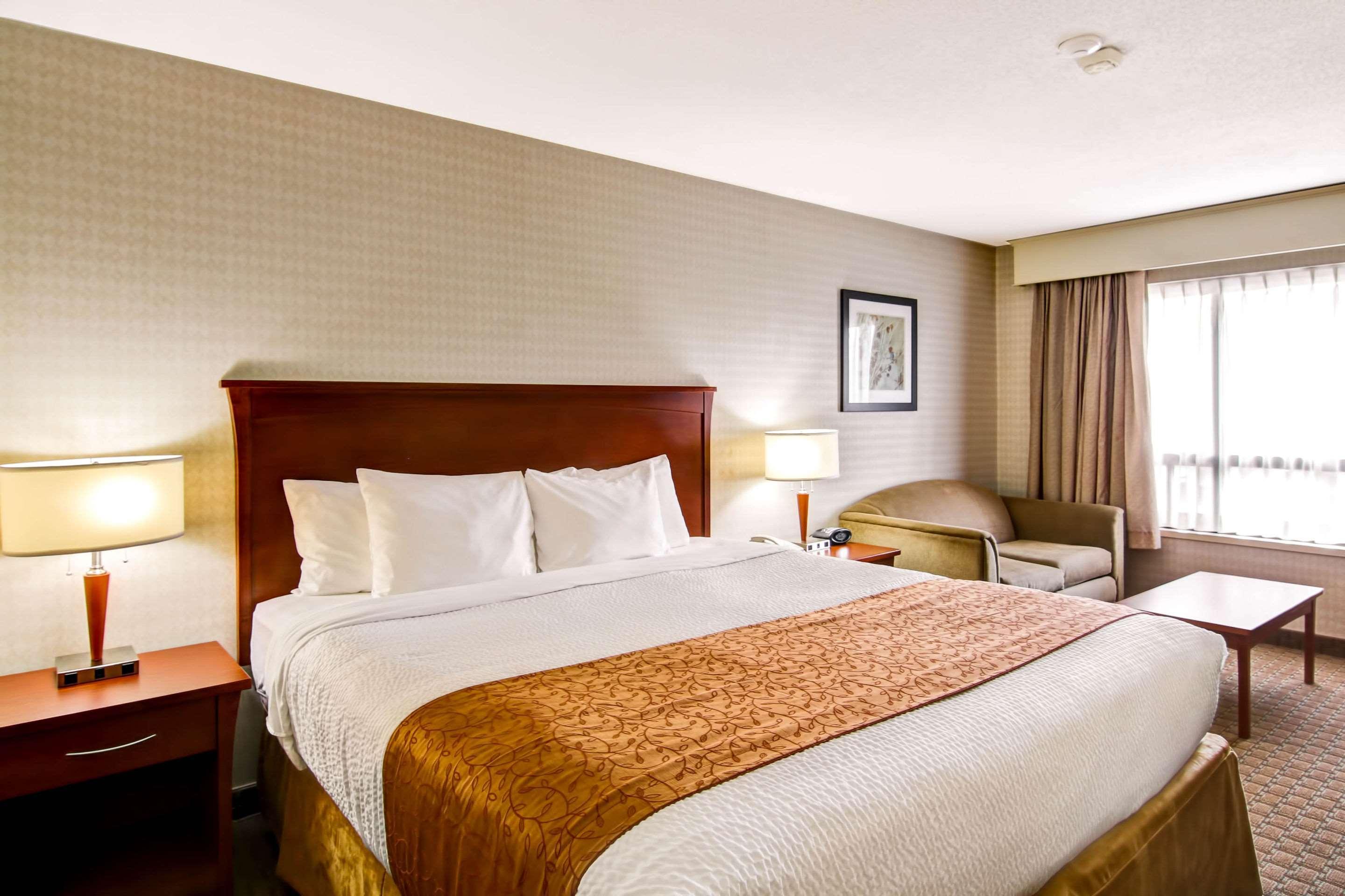 Quality Inn Кичънър Екстериор снимка