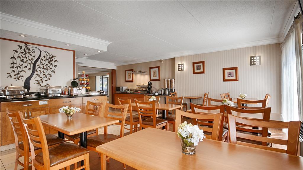Quality Inn Кичънър Екстериор снимка
