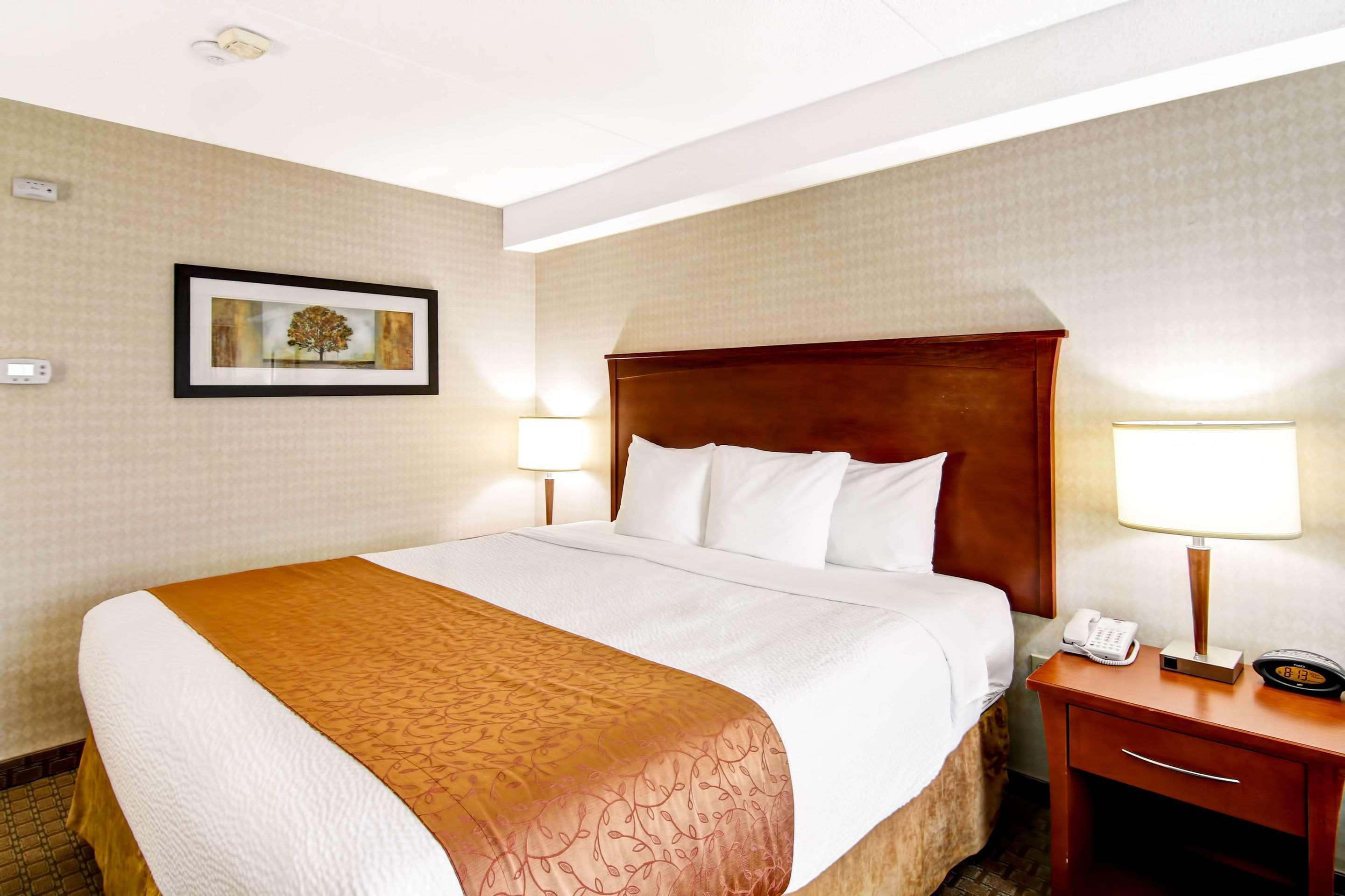 Quality Inn Кичънър Екстериор снимка